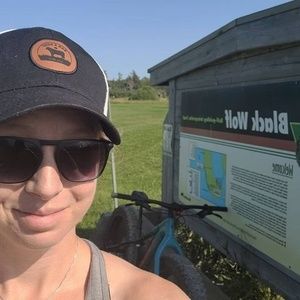 Meet your Posher, Hazel